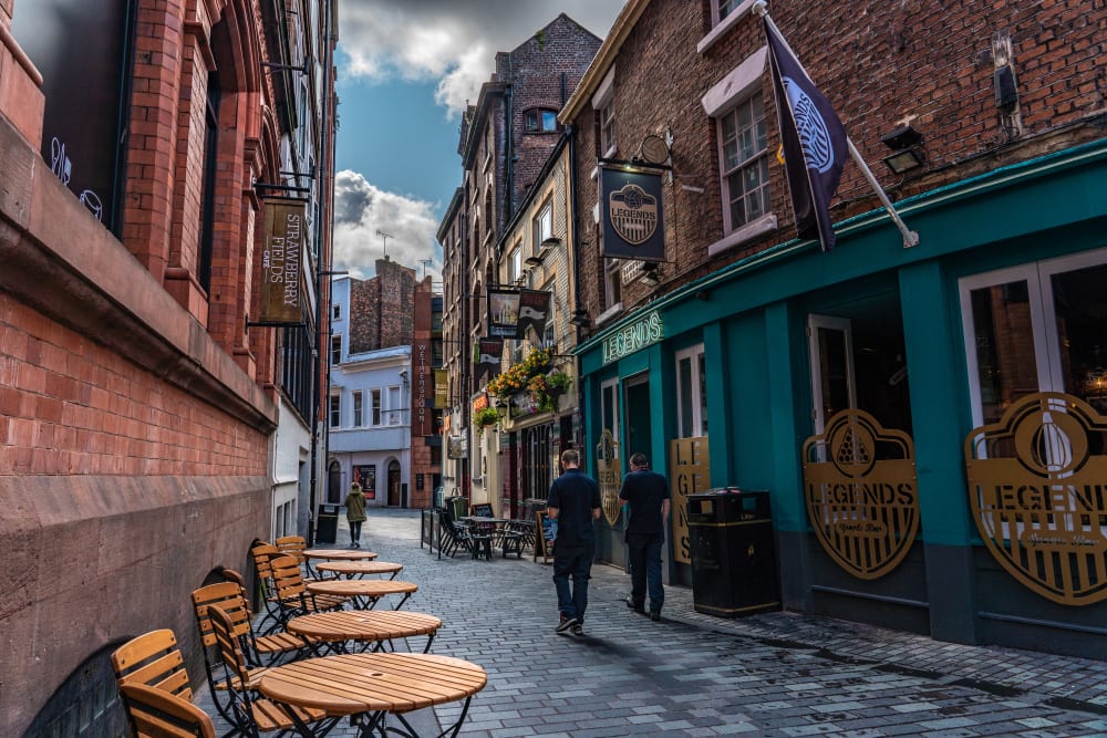 Mathew Street Liverpool Cavern Club Beatles Denkmal