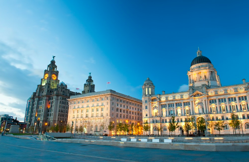 Three Graces Liverpool Royal Liver Building Uferpromenade