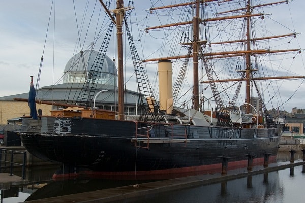 RRS Discovery Dundee statek ekspedycyjny Antarktyda