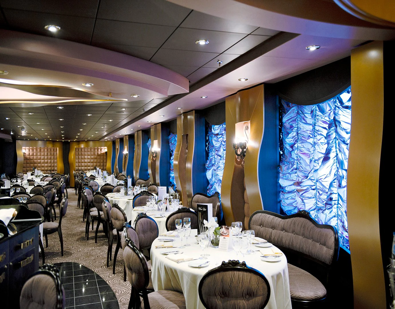 Restauracja na statku MSC Divina