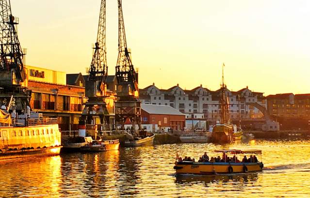 Bristol Harbour nabrzeże marina restauracje