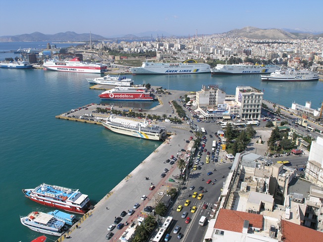 Port Pireus Grecja